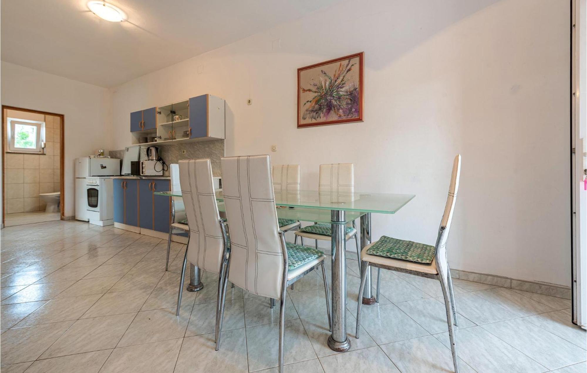 Lovely Apartment In Vir With Kitchen 外观 照片