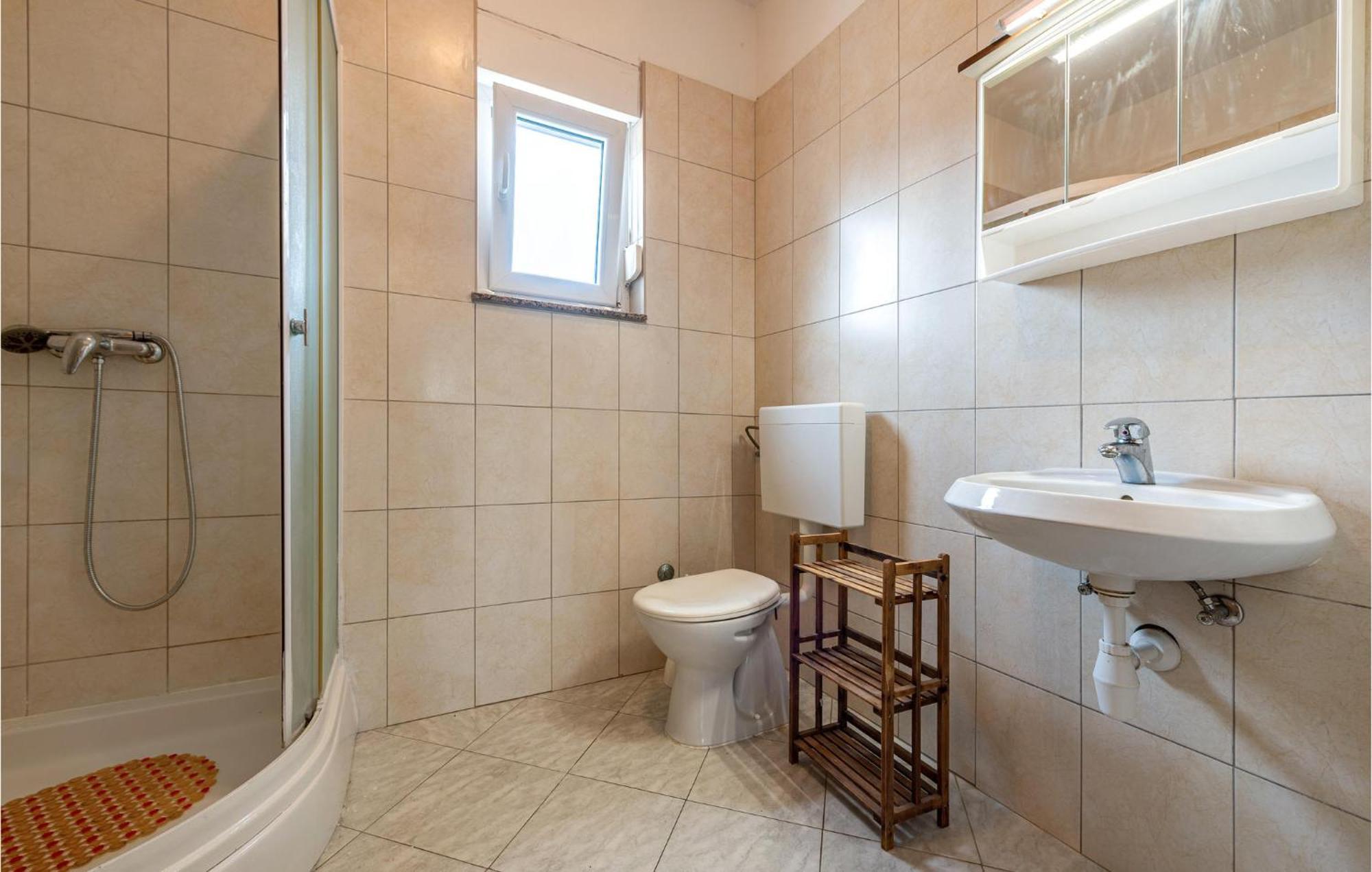 Lovely Apartment In Vir With Kitchen 外观 照片